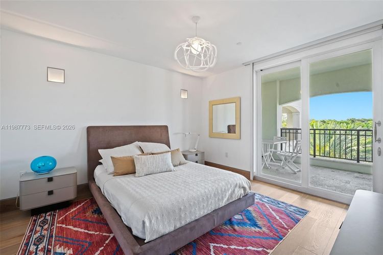 Residences at Vizcaya #502 image #20