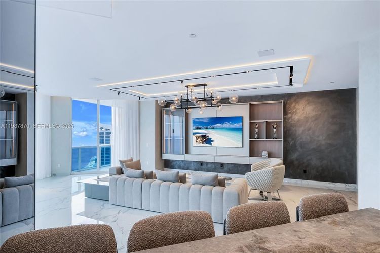 Trump Hollywood #3905 image #29