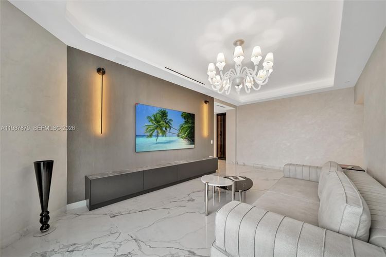 Trump Hollywood #3905 image #31