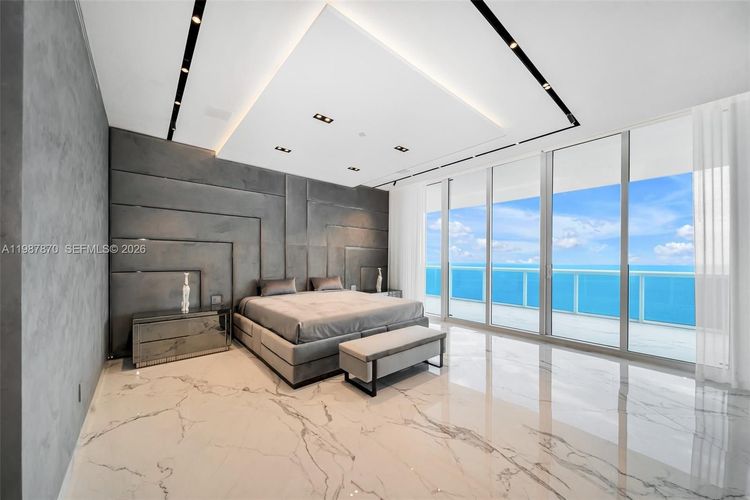 Trump Hollywood #3905 image #43