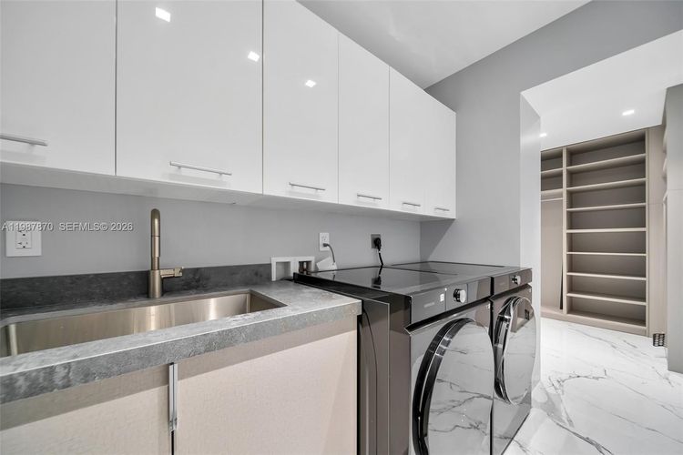 Trump Hollywood #3905 image #53