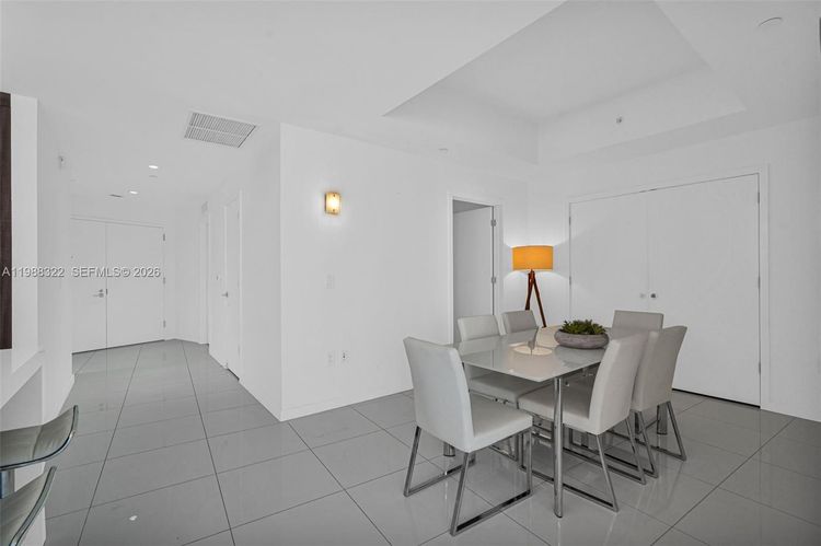 Paramount Miami Worldcenter #2912 image #17