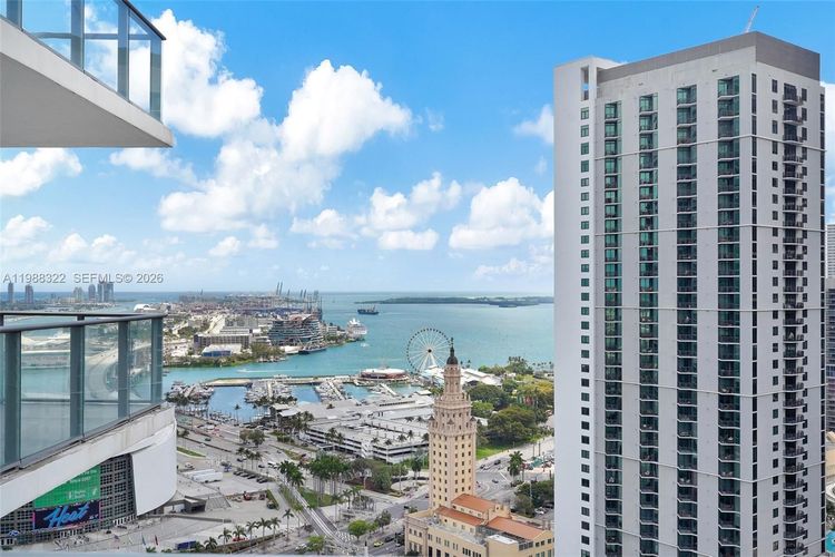 Paramount Miami Worldcenter #2912 image #42