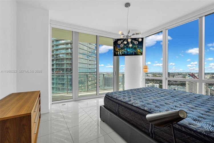 Paramount Miami Worldcenter #2912 image #6