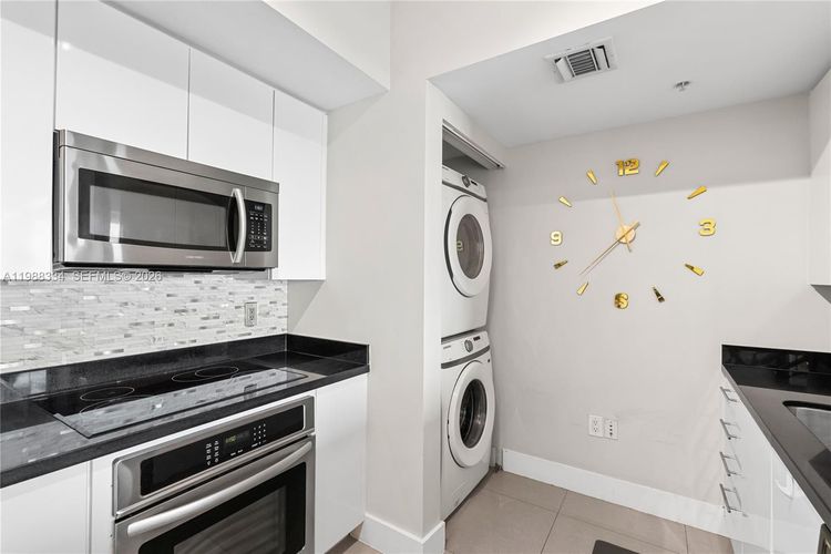 Mint #4702 image #14