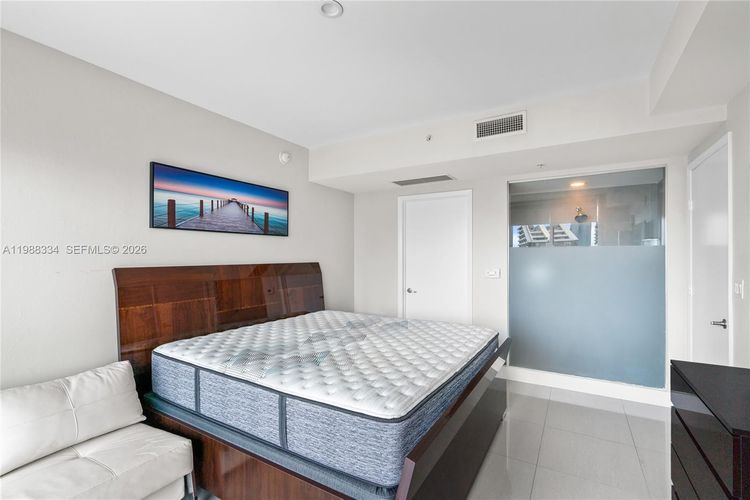 Mint #4702 image #21