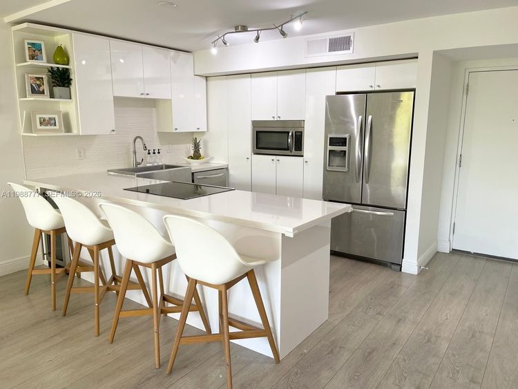 Ocean Village #304 image #15