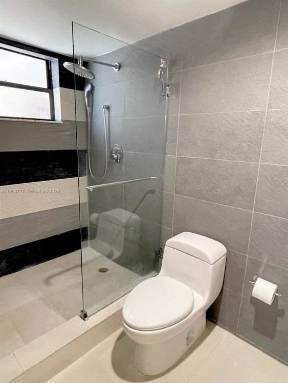 Ocean Village #304 image #17