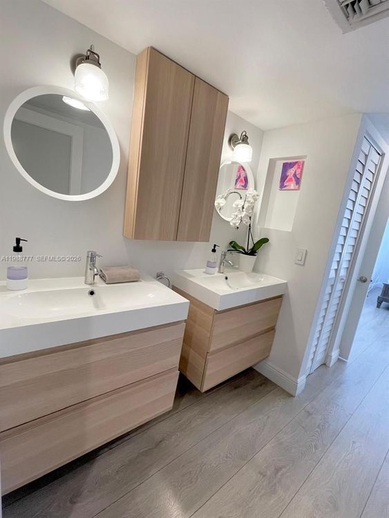 Ocean Village #304 image #22