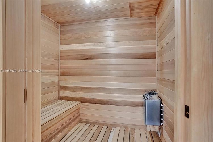 Tiffany House #513 image #37