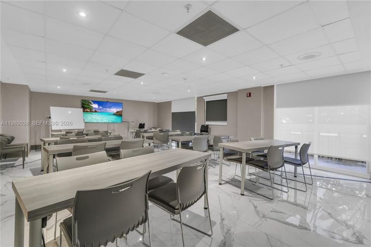 Fortune House #1611 image #17