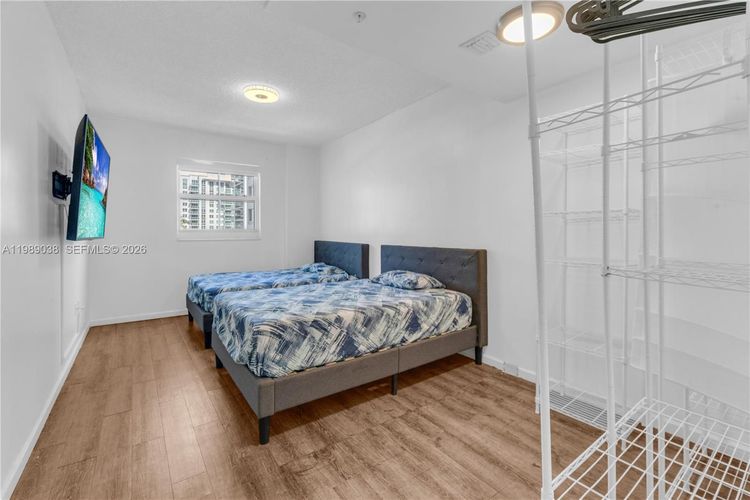 Fortune House #1611 image #6