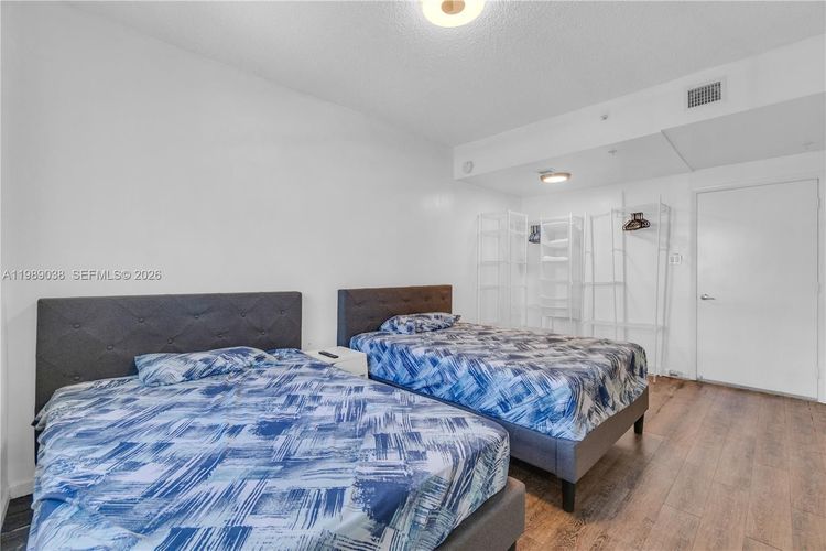 Fortune House #1611 image #7