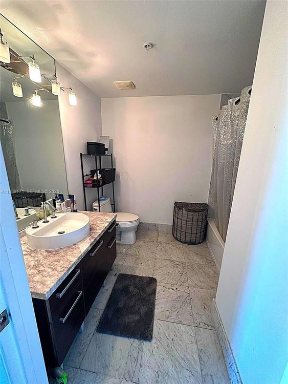 Vizcayne North Tower #3707 image #17