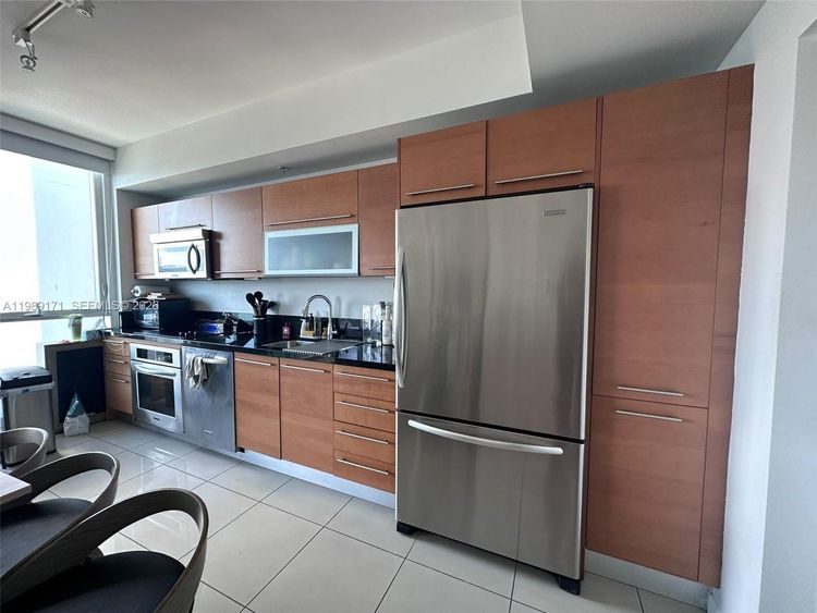 Vizcayne North Tower #3707 image #22