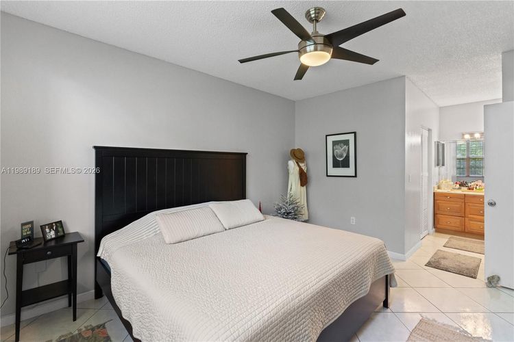 The Yacht Club at Aventura #6108 image #19