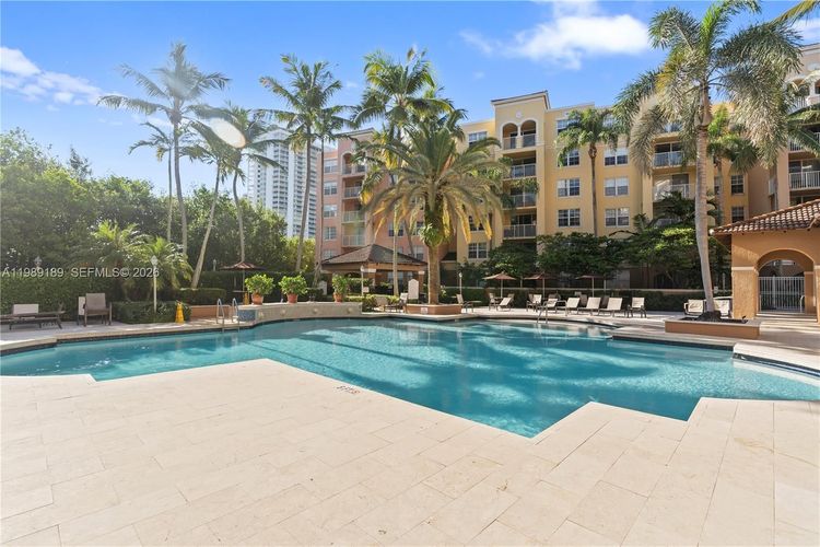 The Yacht Club at Aventura #6108 image #31