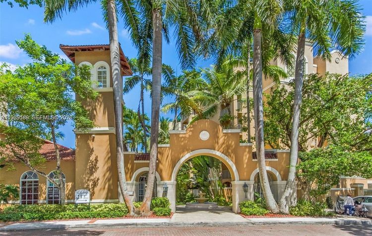 The Yacht Club at Aventura #6108 image #40