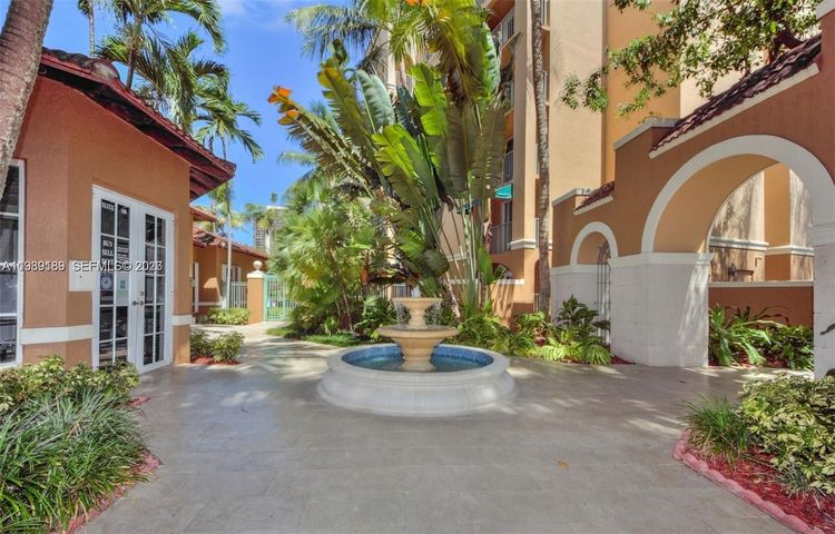 The Yacht Club at Aventura #6108 image #41