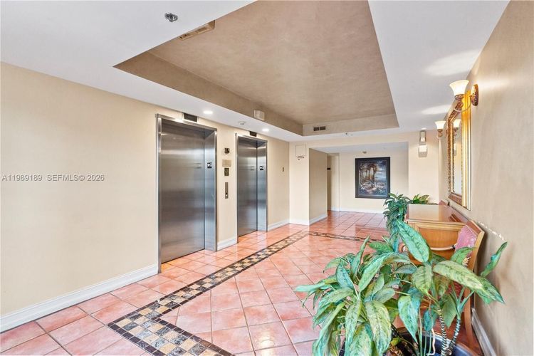The Yacht Club at Aventura #6108 image #44