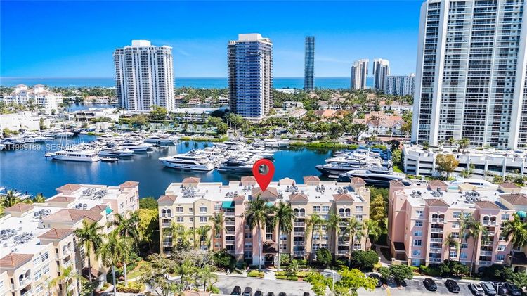 The Yacht Club at Aventura #6108 image #47