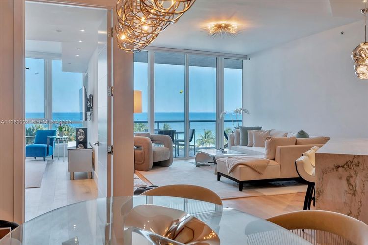 Continuum I South #708 image #16