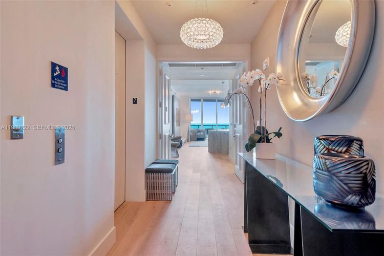 Continuum I South #708 image #21