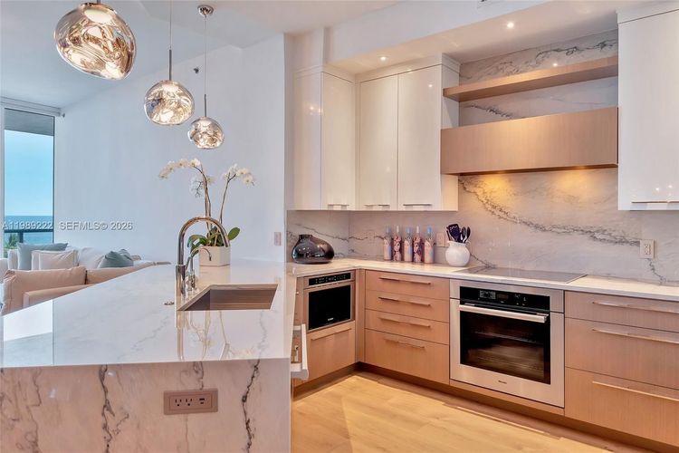 Continuum I South #708 image #23