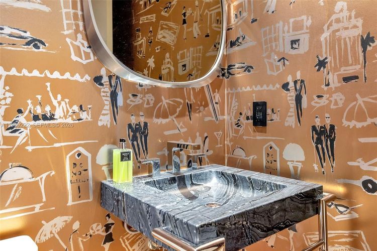 Continuum I South #708 image #32