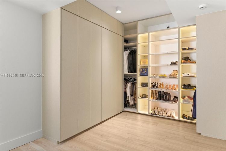 Prince George Condo #21C image #13