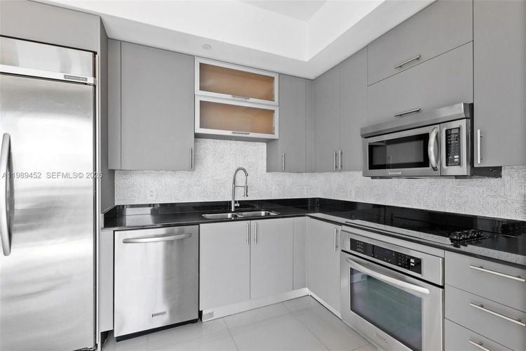Infinity at Brickell #3800 image #14