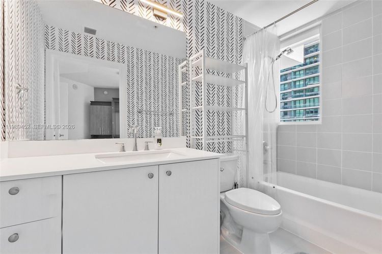 Infinity at Brickell #3800 image #24