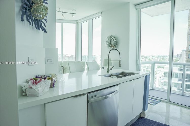 Bel Aire on the Ocean #1709 image #9