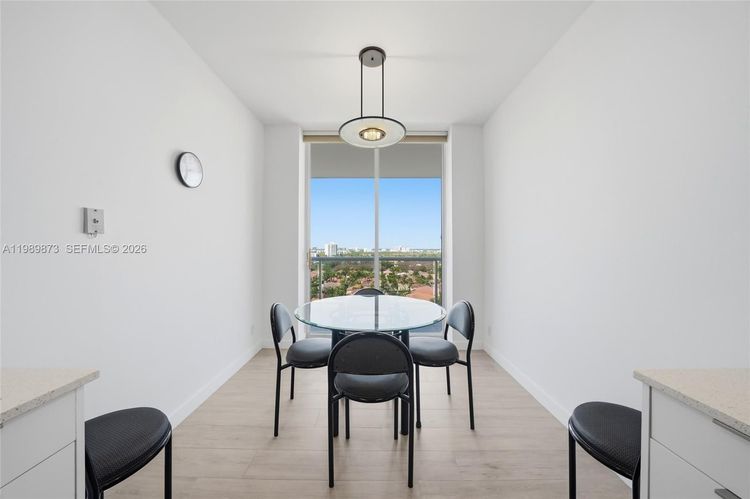 One Island Place #1203 image #15