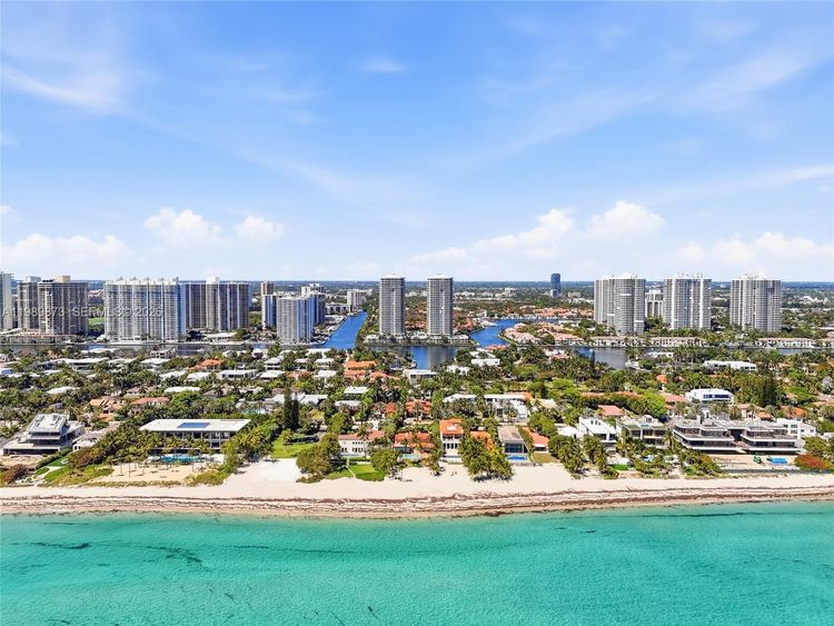 One Island Place #1203 image #35