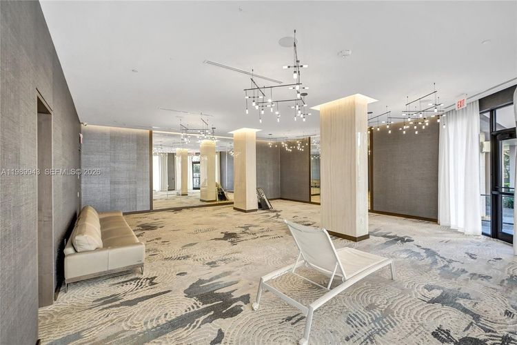 The Tiffany #504 image #57