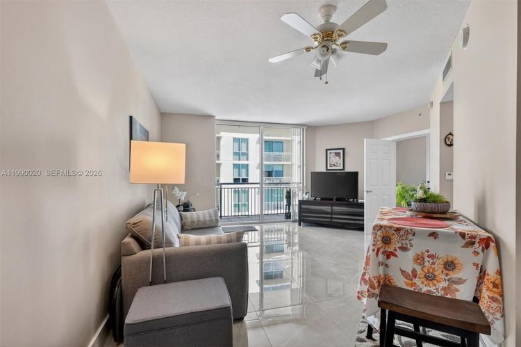 Metropolis at Dadeland #1203 image #17