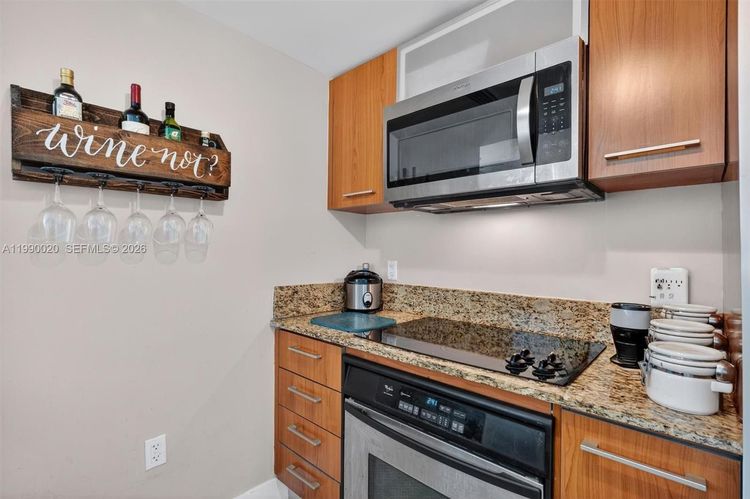 Metropolis at Dadeland #1203 image #21