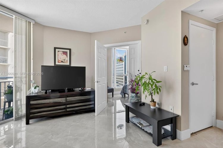 Metropolis at Dadeland #1203 image #24