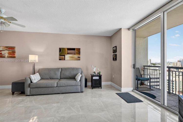 Metropolis at Dadeland #1203 image #27