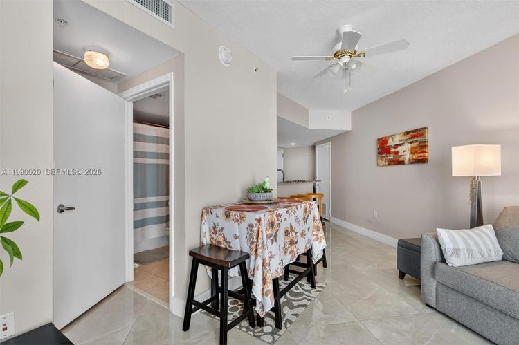 Metropolis at Dadeland #1203 image #30