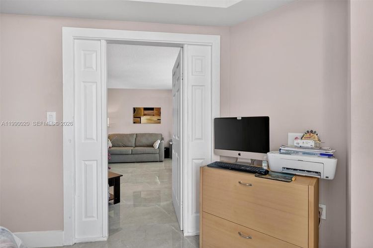 Metropolis at Dadeland #1203 image #36