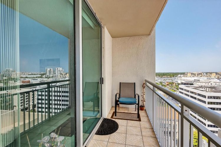 Metropolis at Dadeland #1203 image #45