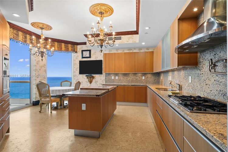 Turnberry Ocean Colony #1604 image #19