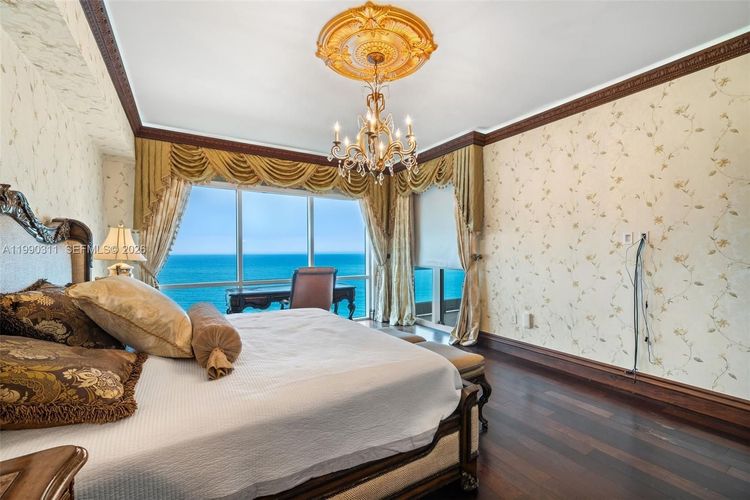 Turnberry Ocean Colony #1604 image #6