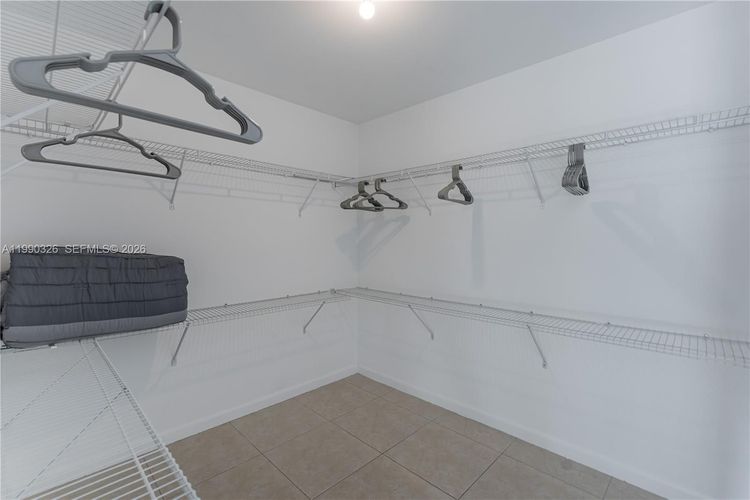 Midblock Condominium #702 image #26