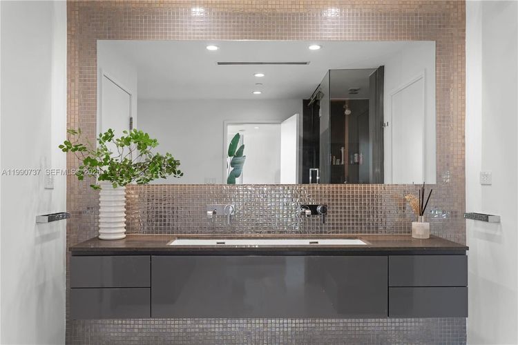 Portofino Tower #3405 image #27