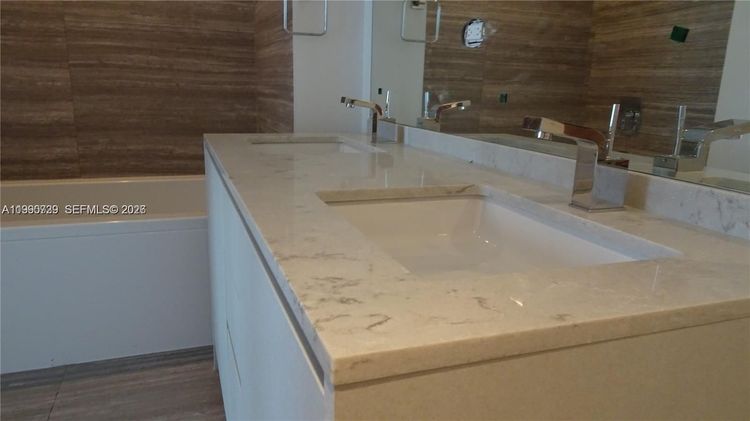 1010 Brickell #3211 image #9