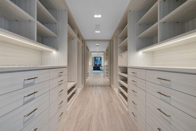 Oceana Bal Harbour #1702 image #10