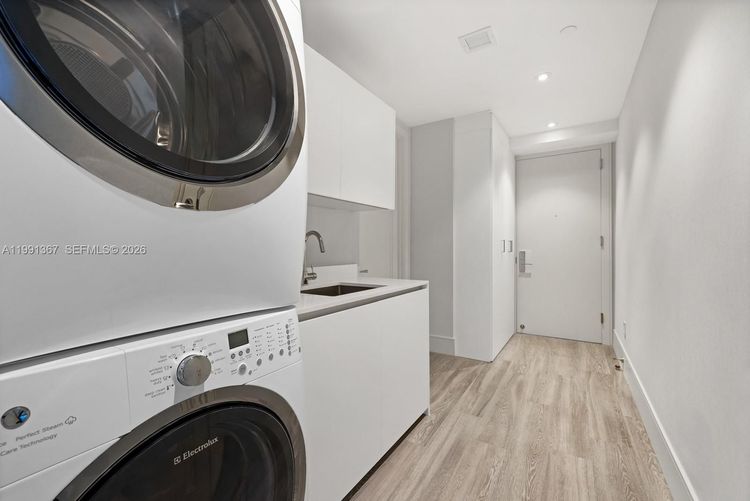 Oceana Bal Harbour #1702 image #32